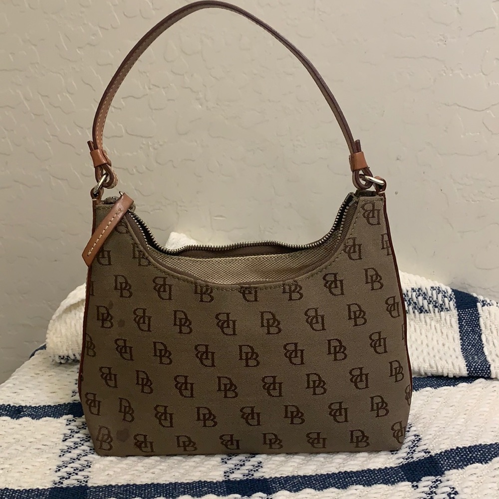 Dooney and Bourke small shoulder bag
